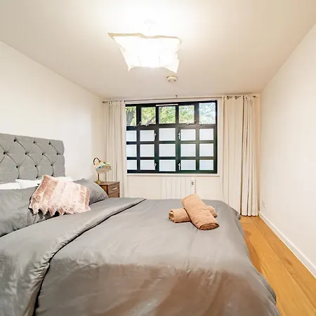 Modern Flat In Prime Location Near Shoreditch & Brick Lane London Exterior photo